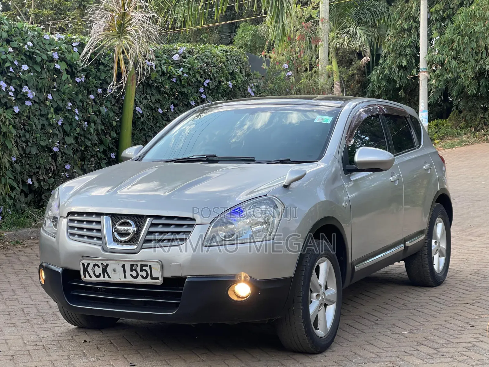 Nissan Dualis 2010 Silver