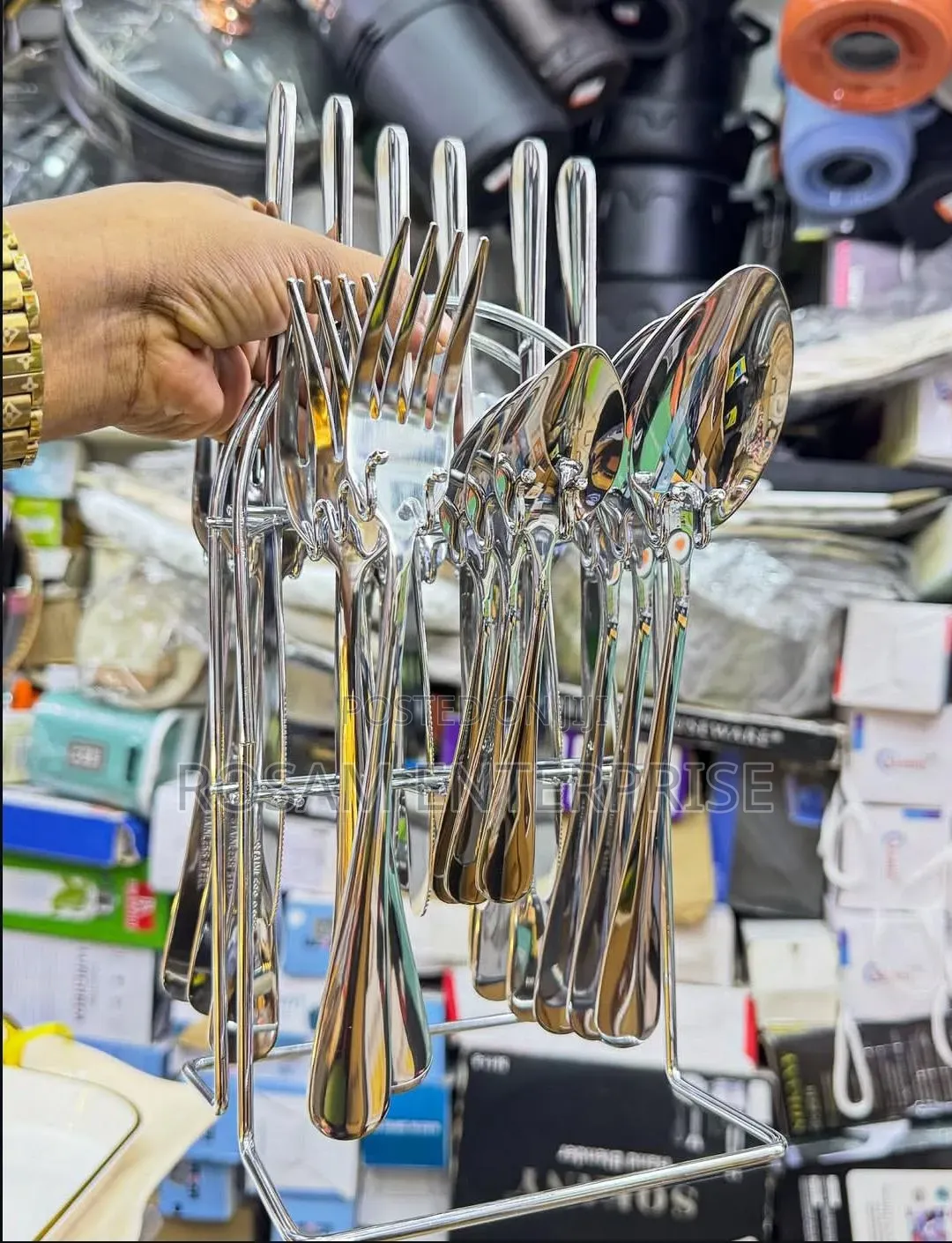 24pcs Silver Cutlery Set With a Stainless Holder