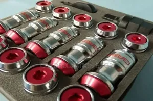 Subaru/Toyota Chrome Finish Wit Red Detachablealuminum Dust Cap Lugnut