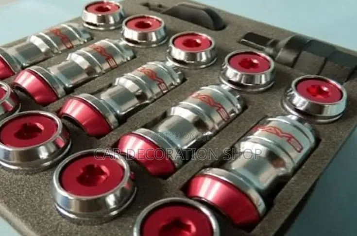 Subaru/Toyota Chrome Finish Wit Red Detachablealuminum Dust Cap Lugnut