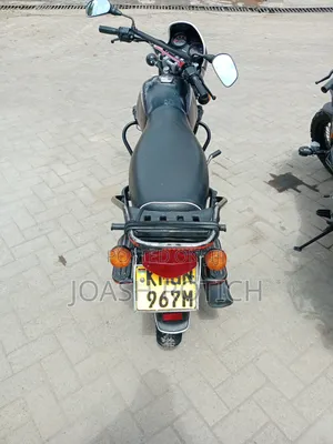New Bajaj Boxer 125 2024 Black