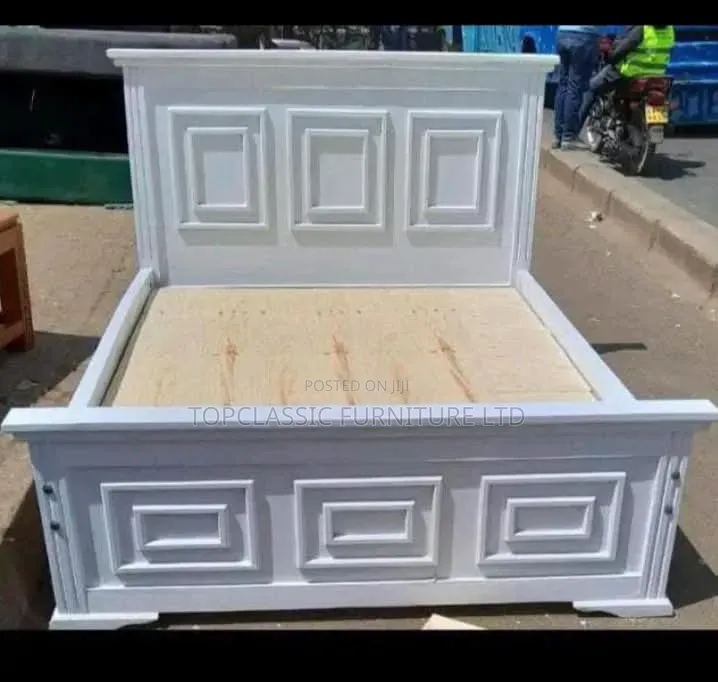 5x6 Panel Bed White Color 