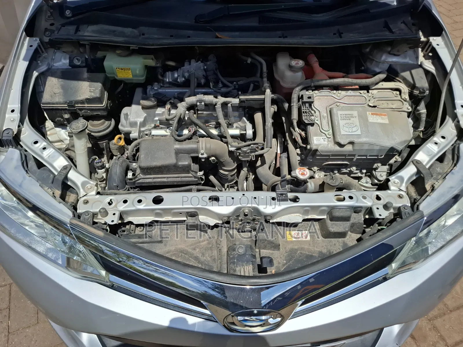 Toyota Corolla Fielder 2018 Silver