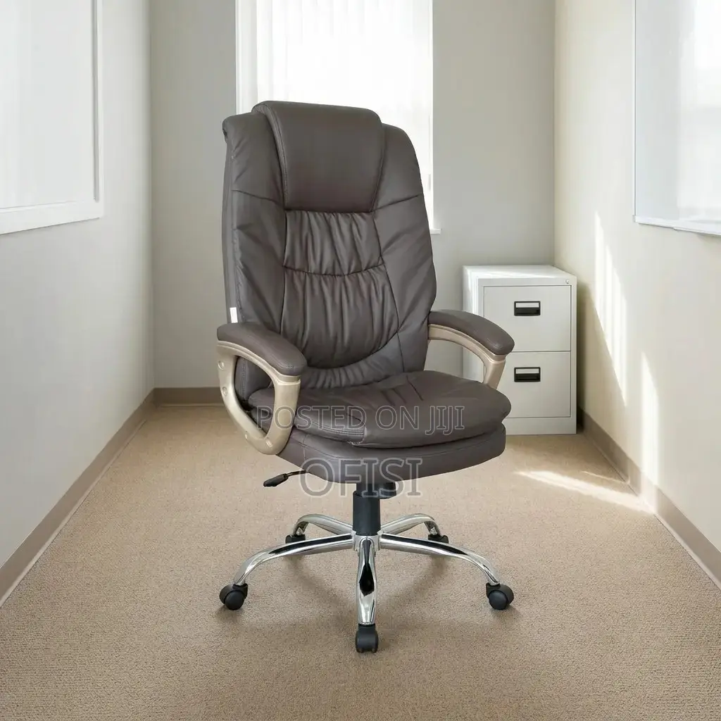 Office Chair; Brown Leather Executive Office Chair