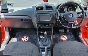 Volkswagen Polo 2017 Red