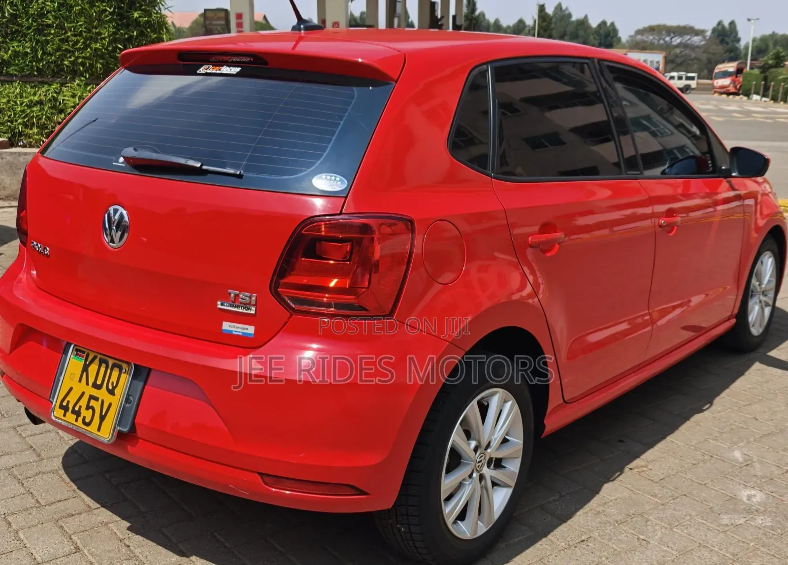 Volkswagen Polo 2017 Red