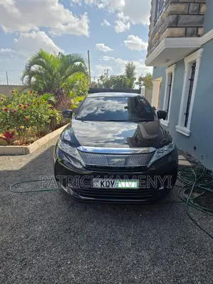 Toyota Harrier 2.5 Hybrid 4WD 2019 Black