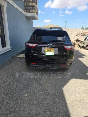Toyota Harrier 2.5 Hybrid 4WD 2019 Black