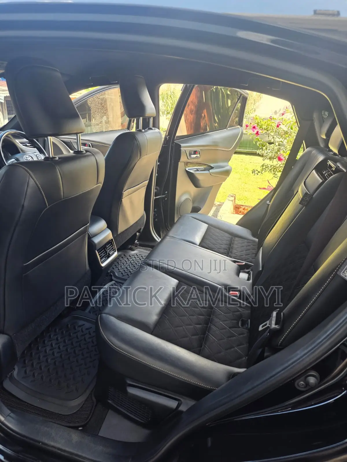 Toyota Harrier 2.5 Hybrid 4WD 2019 Black