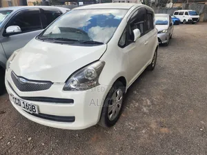 Toyota Ractis 2008 White