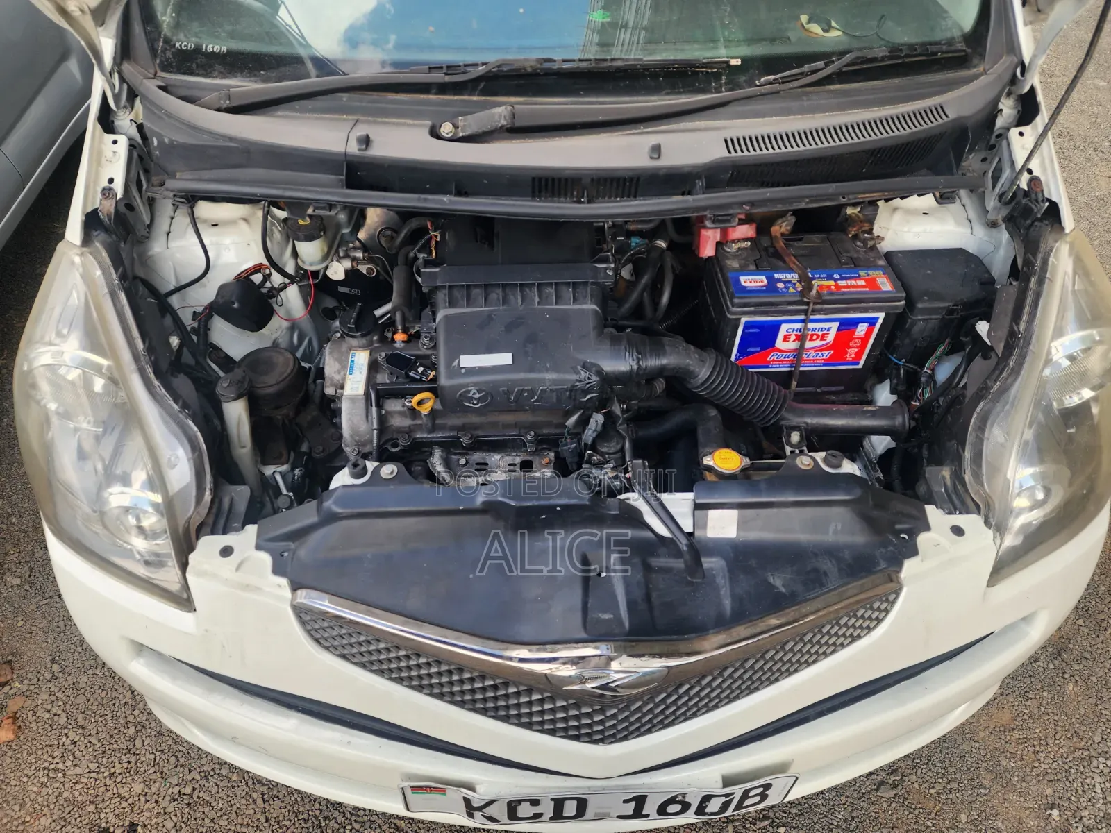 Toyota Ractis 2008 White