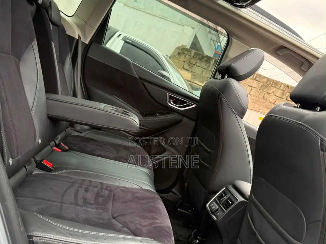 Subaru Forester 2021 Silver