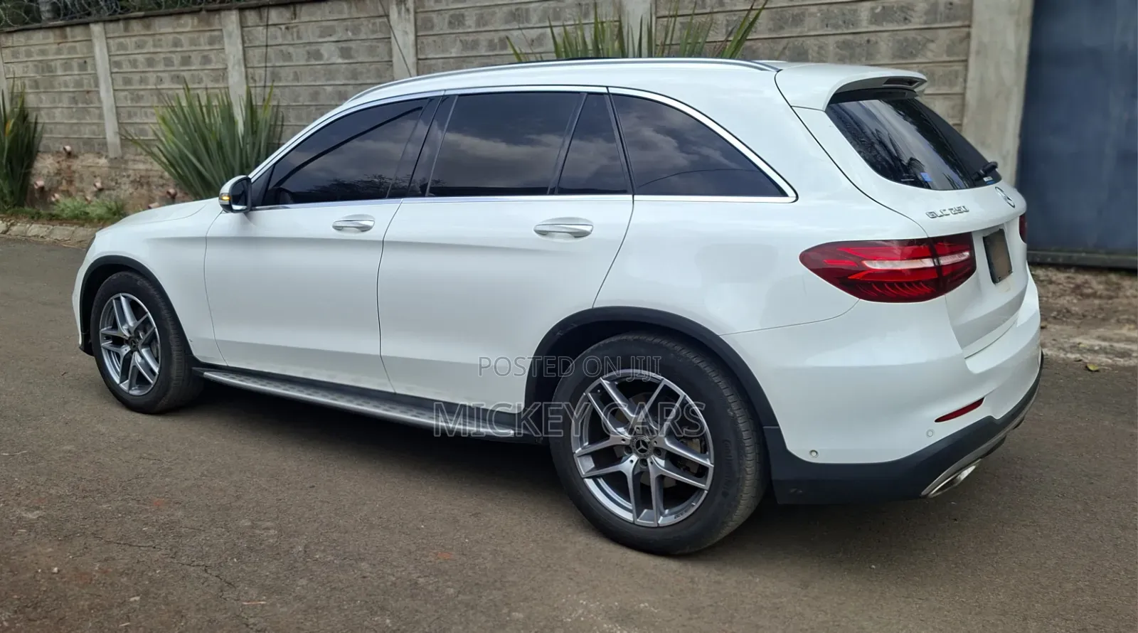 Mercedes-Benz GLC-Class 2017 White