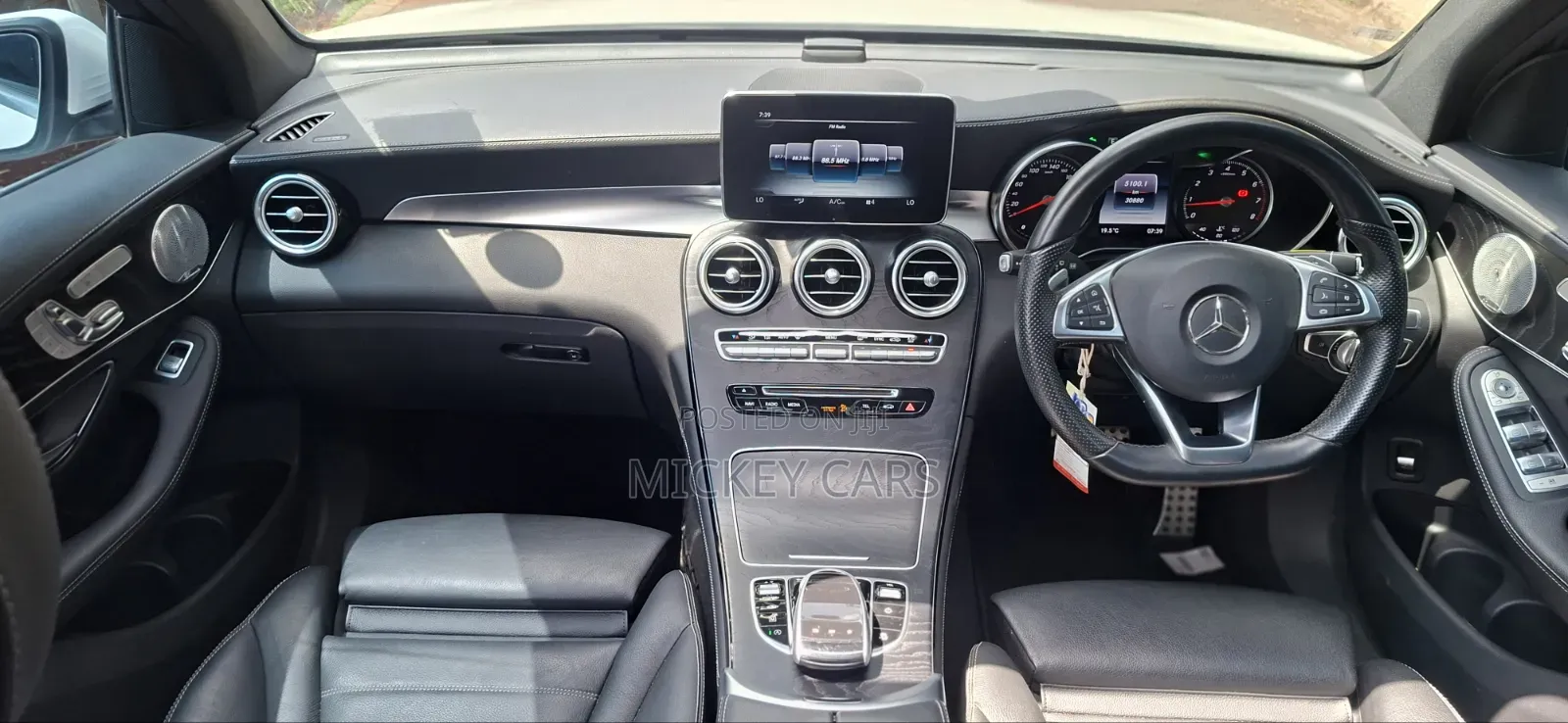 Mercedes-Benz GLC-Class 2017 White