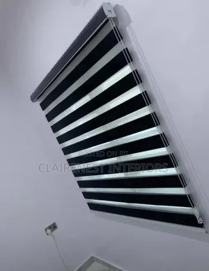 Horizontal Blinds for Comfortable Working Conditions.