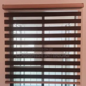 Horizontal Blinds for Comfortable Working Conditions.
