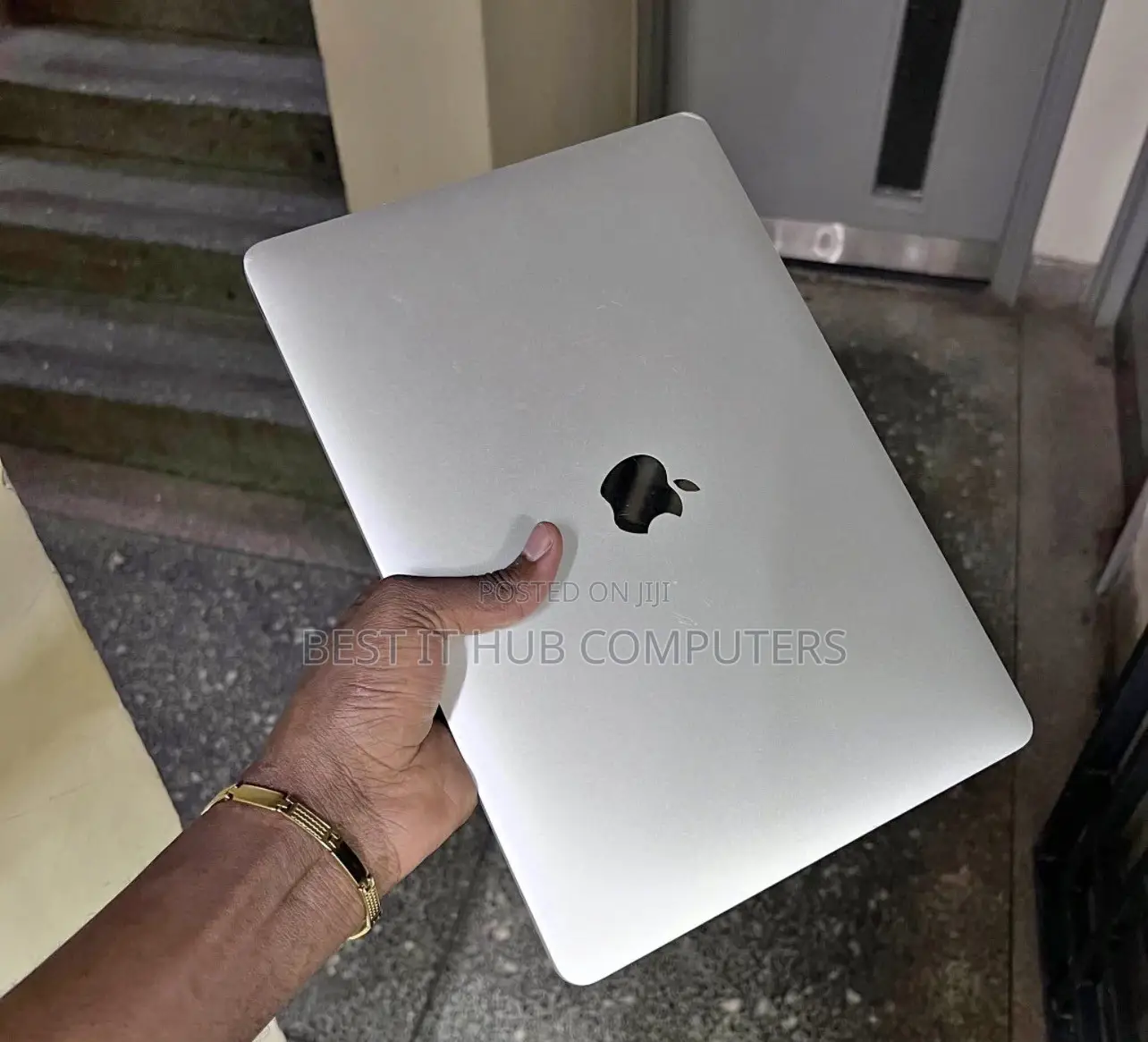 Laptop Apple MacBook Pro 2020 32GB Intel Core i7 SSD 512GB