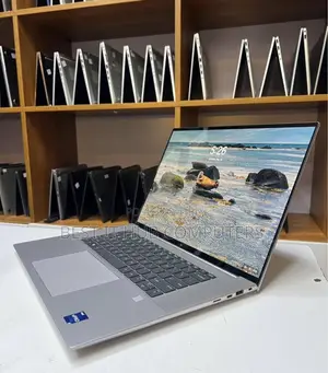 Laptop HP ZBook Studio 32GB Intel Core i9 SSD 512GB