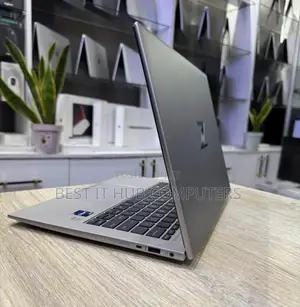 Laptop HP ZBook Firefly 16inch G9 16GB Intel Core i7 SSD 512GB