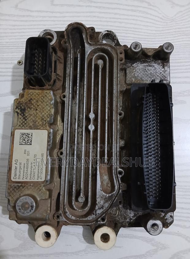 Mercedes-Benz Actros MP4 McM2 Engine Control Unit (A) _OM471