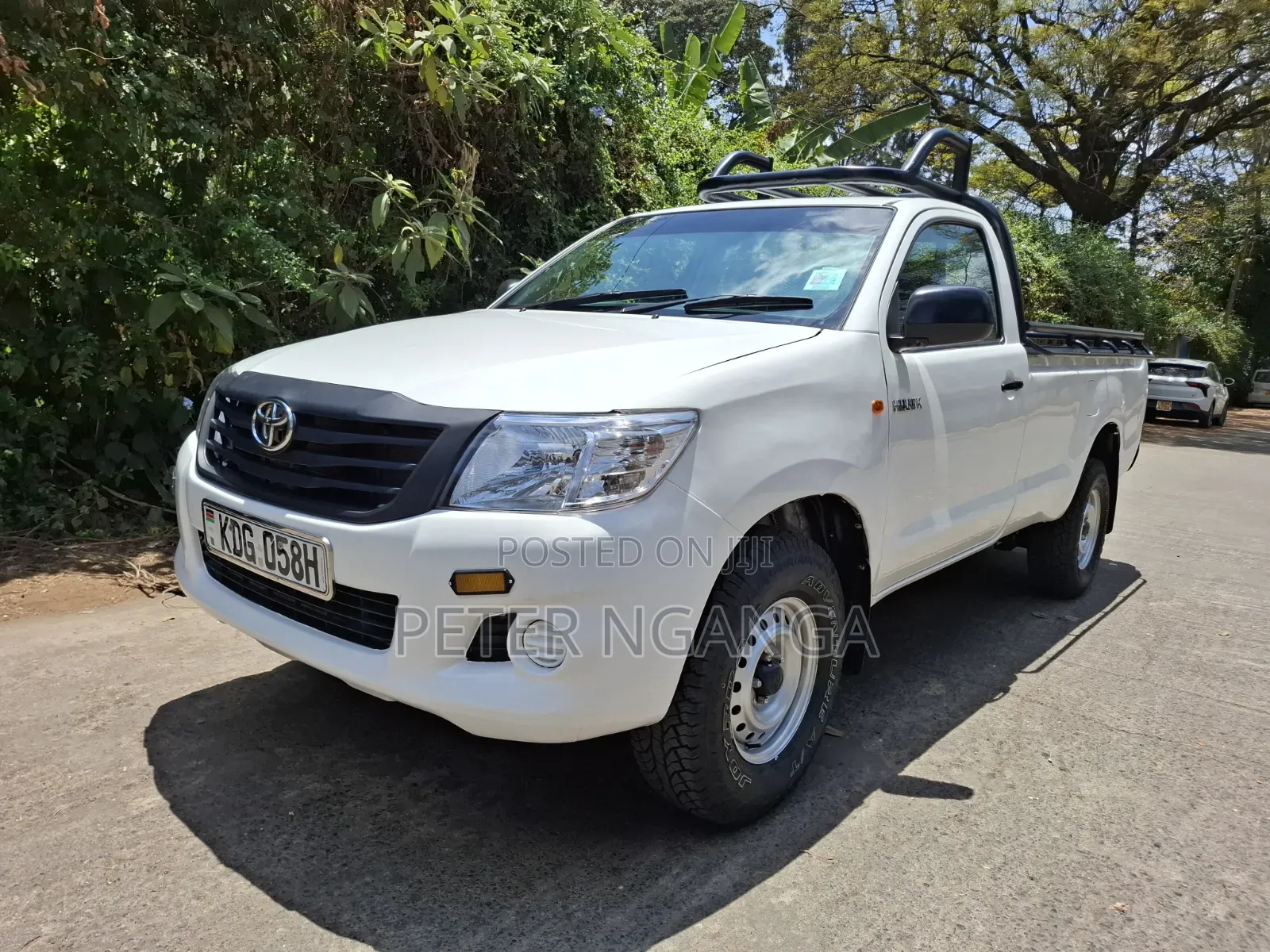 Toyota Hilux 2014 White