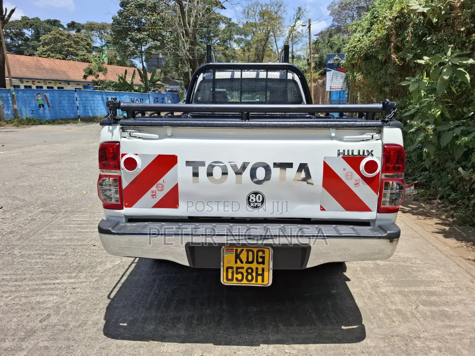 Toyota Hilux 2014 White
