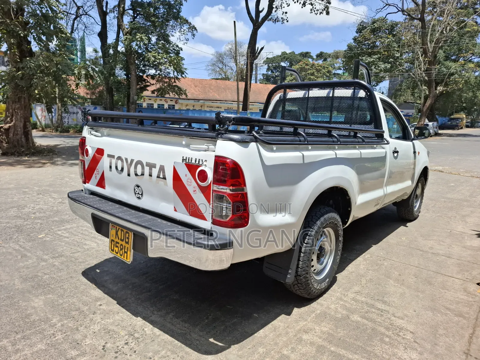 Toyota Hilux 2014 White
