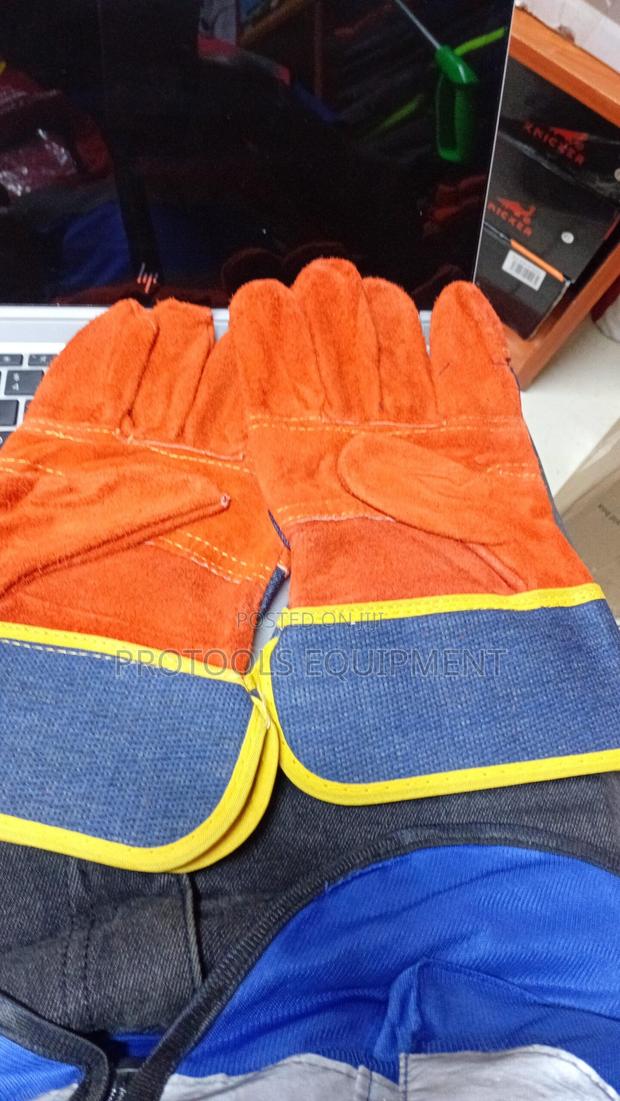 Mechanical Gloves
