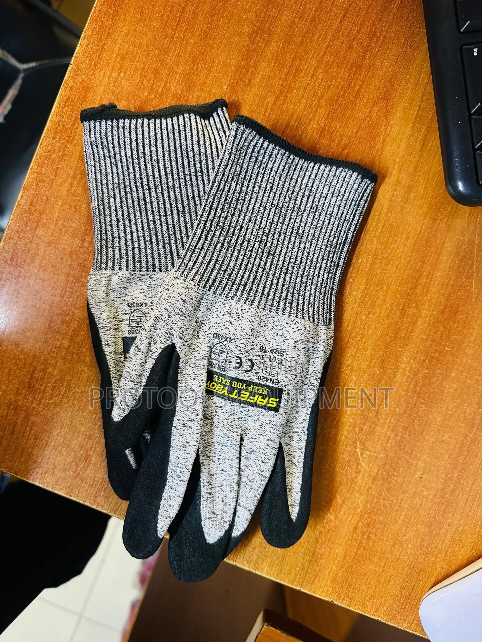 anticut gloves