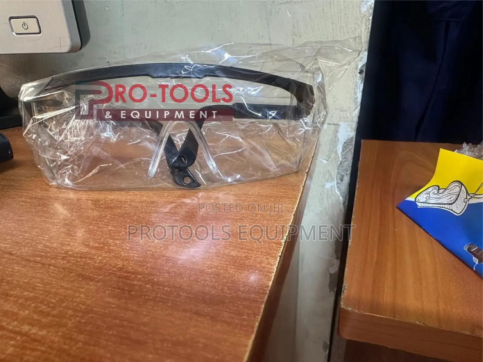 UV400 Safety Goggles
