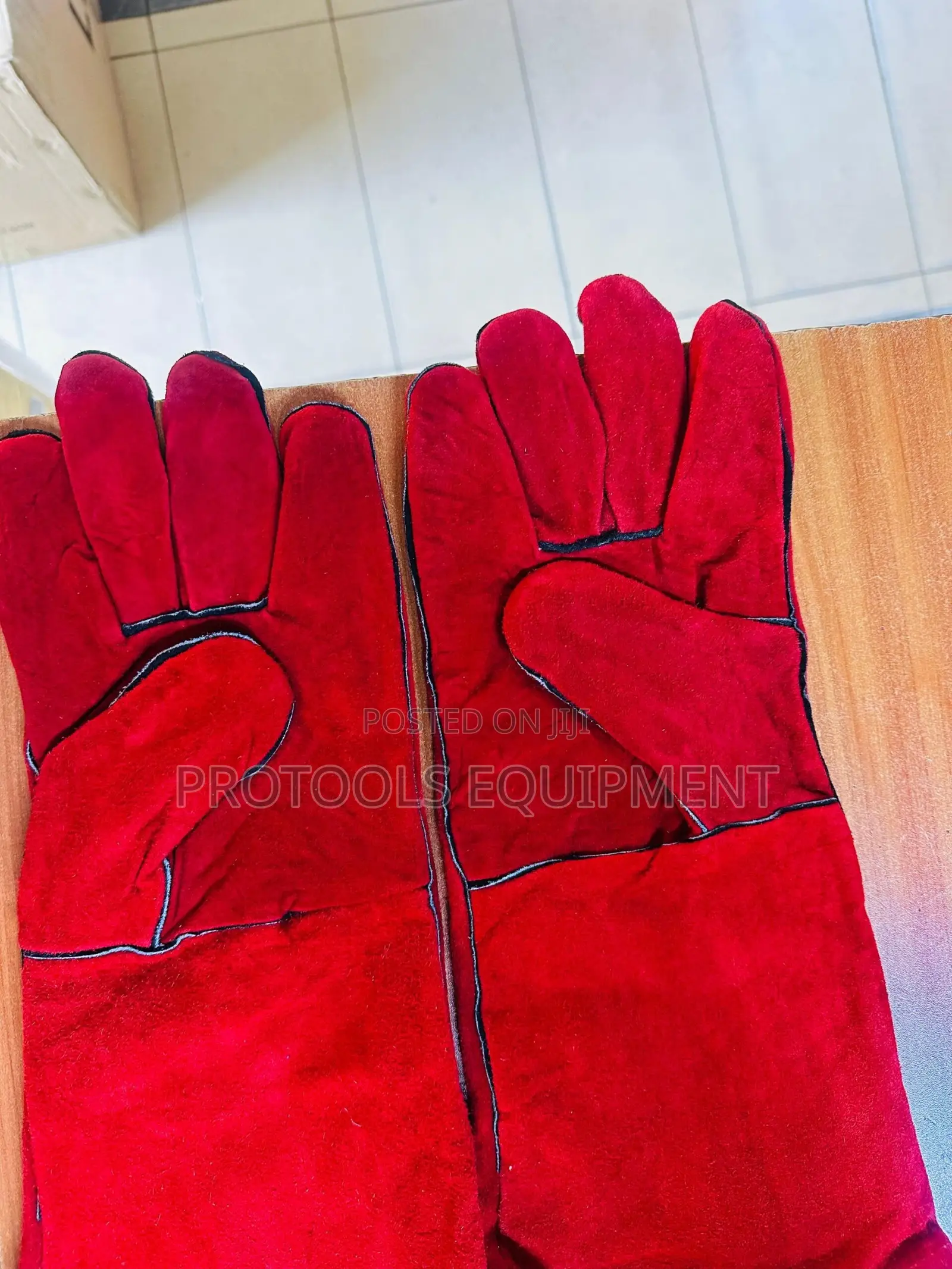 Leather Gloves