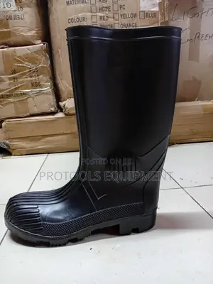 industrial gumboot