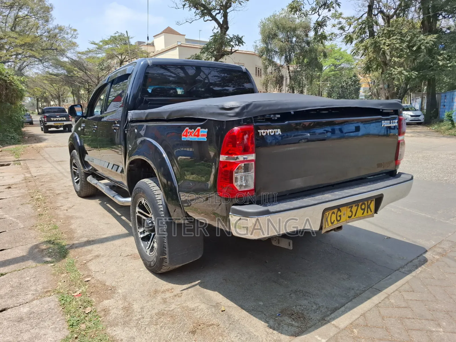 Toyota Hilux 2011 Matt Black