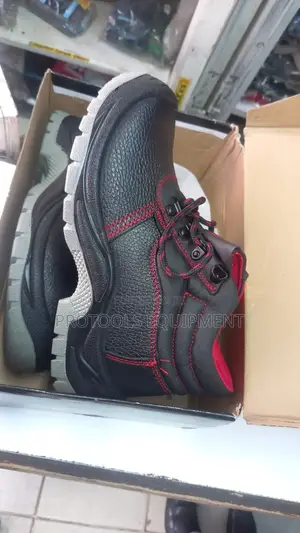 Knicker Safety Boots