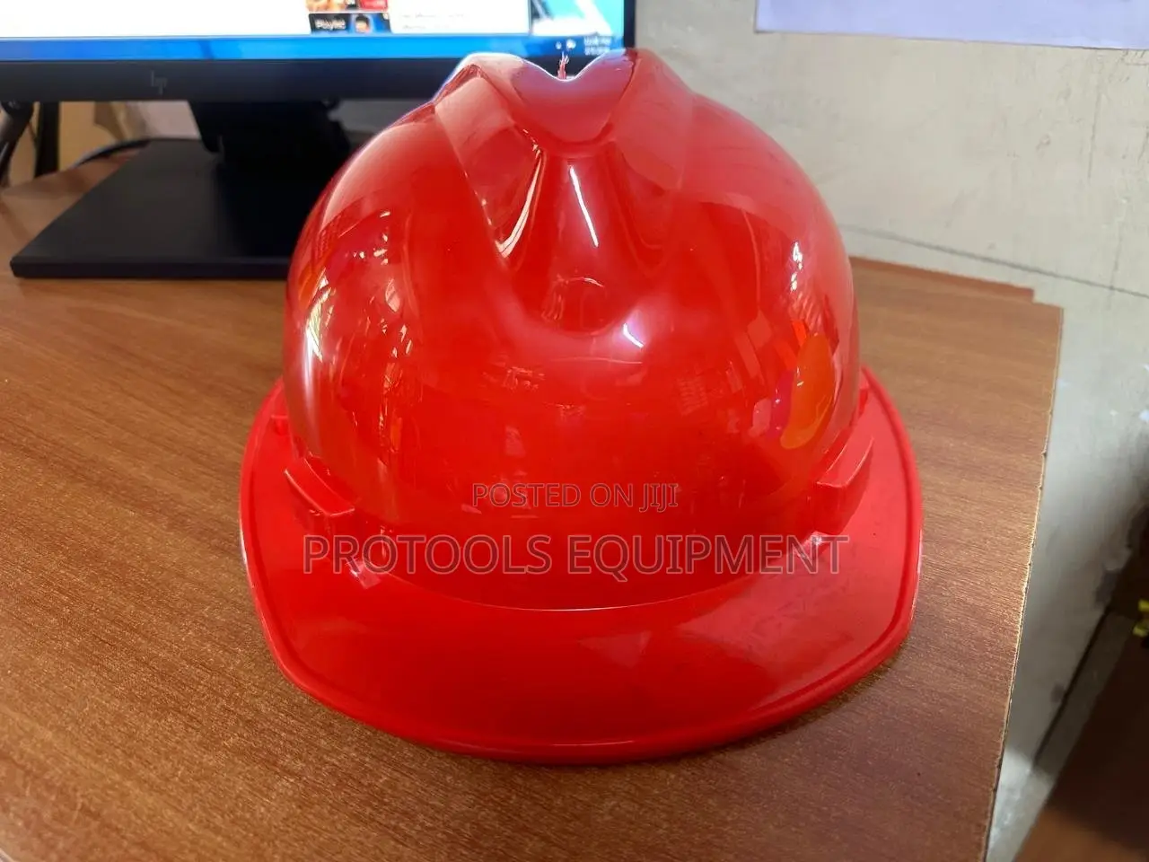 light red helmet