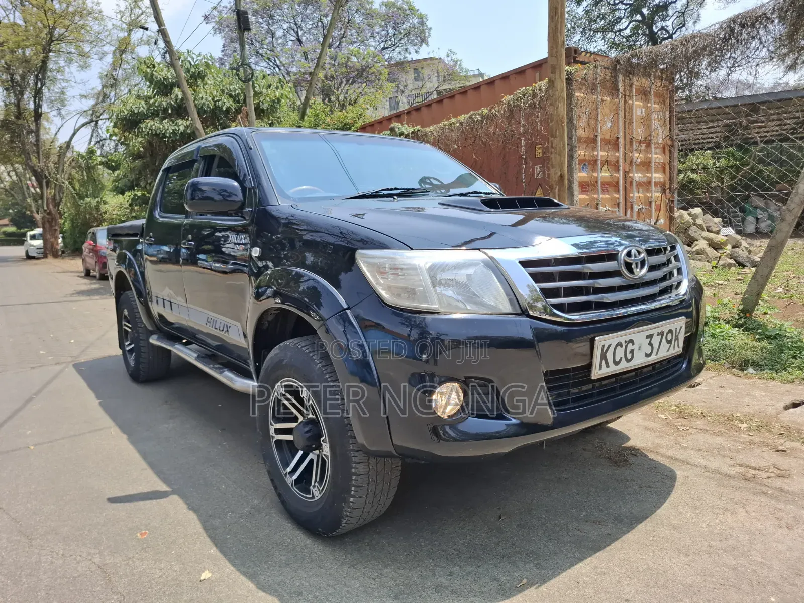 Toyota Hilux 2011 Matt Black