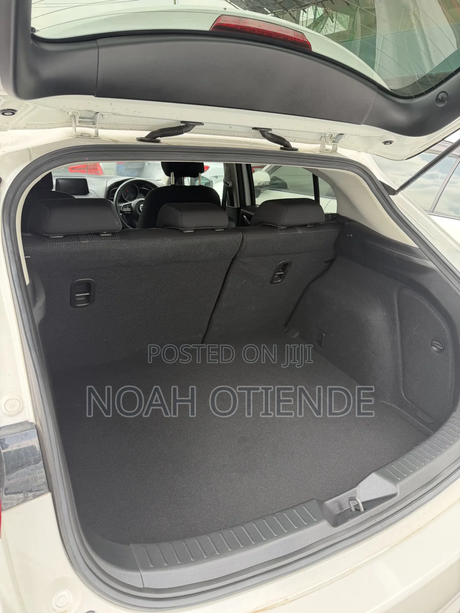 Mazda Axela 2018 White