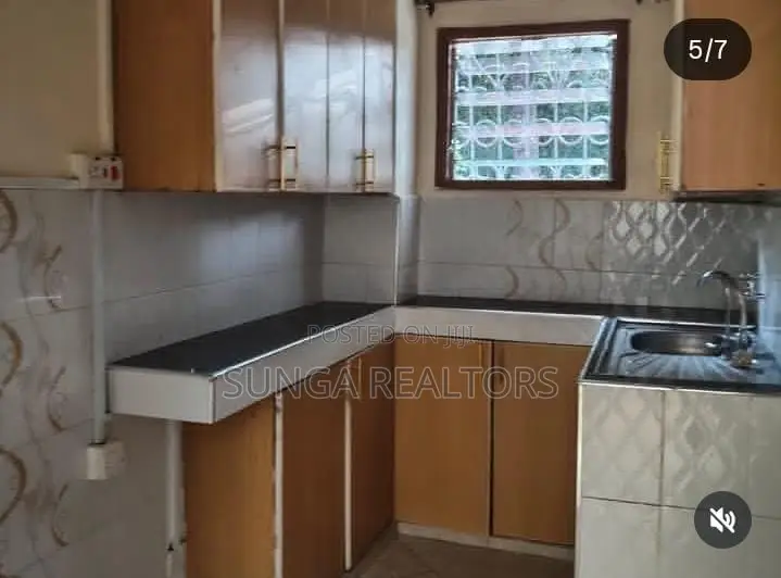 2bdrm Bungalow in Loresho for rent