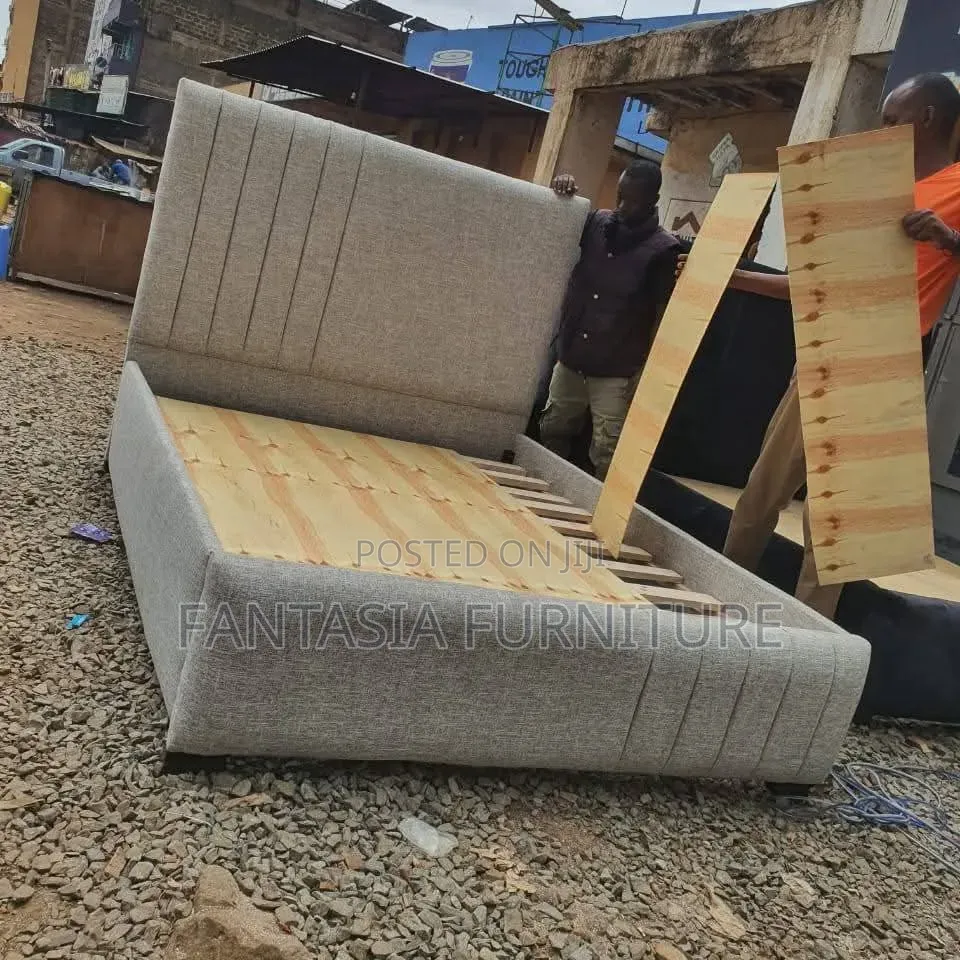 Chester Bed 5 by 6 + Payment on Delivery