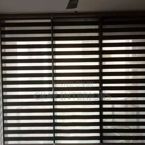 Create Comfortable Shared Spaces Horizontal Office Blinds