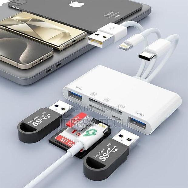 5-in-3 Lightning, Type-C USB a to All Device Card Reader