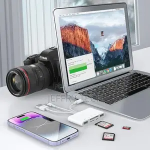 5-in-3 Lightning, Type-C USB a to All Device Card Reader