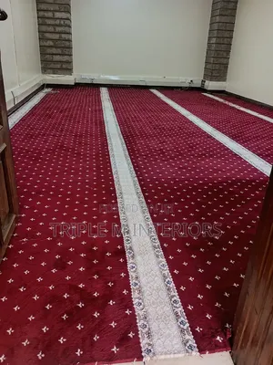 12mm Maroon Dotted Executive Wall to Wall Carpet