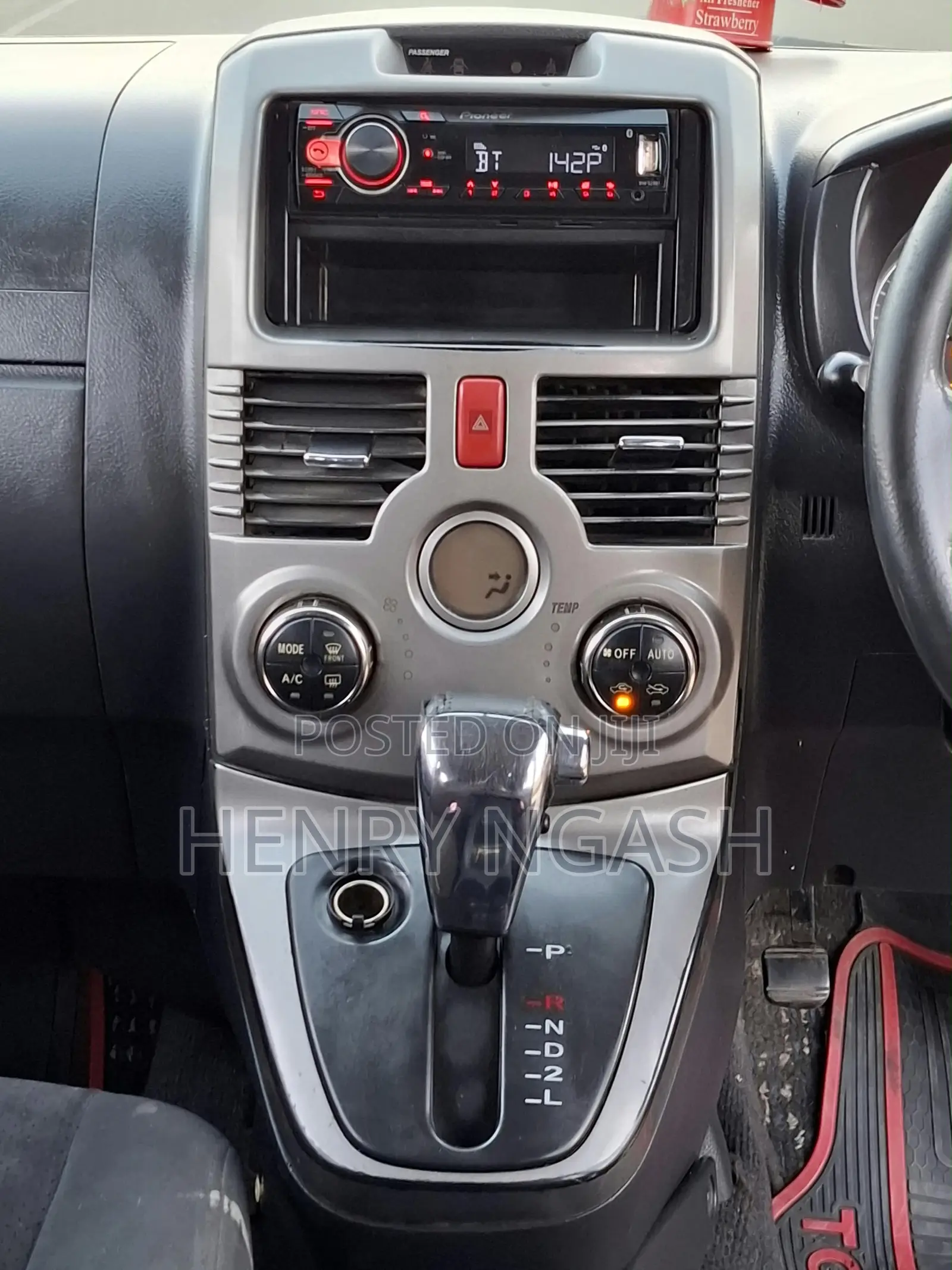Daihatsu Be-go 2011 Blue