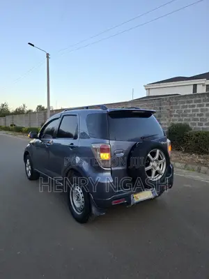 Daihatsu Be-go 2011 Blue