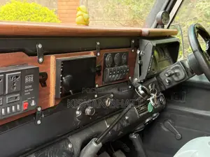 Land Rover Defender 2000 Gray
