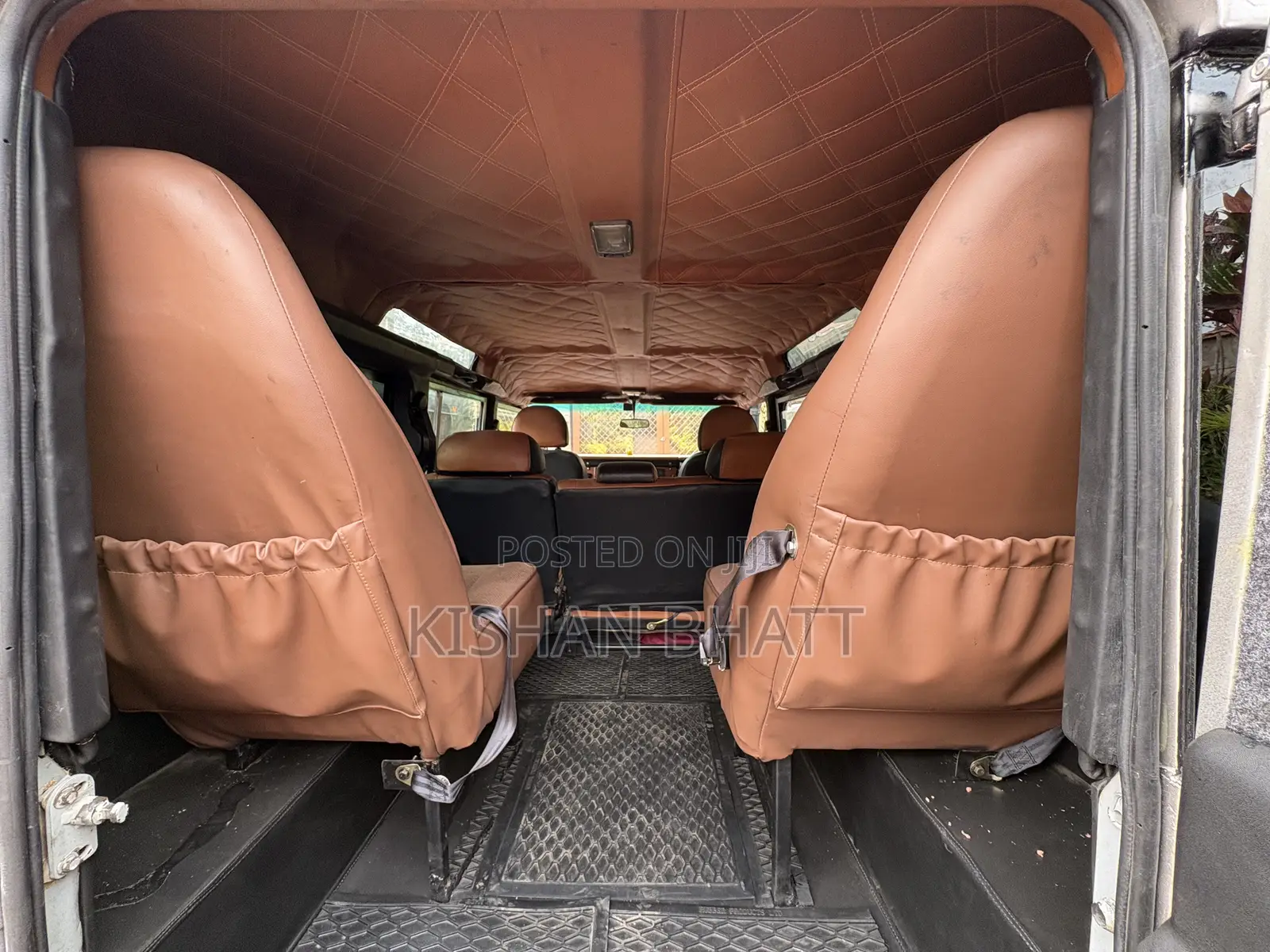 Land Rover Defender 2000 Gray