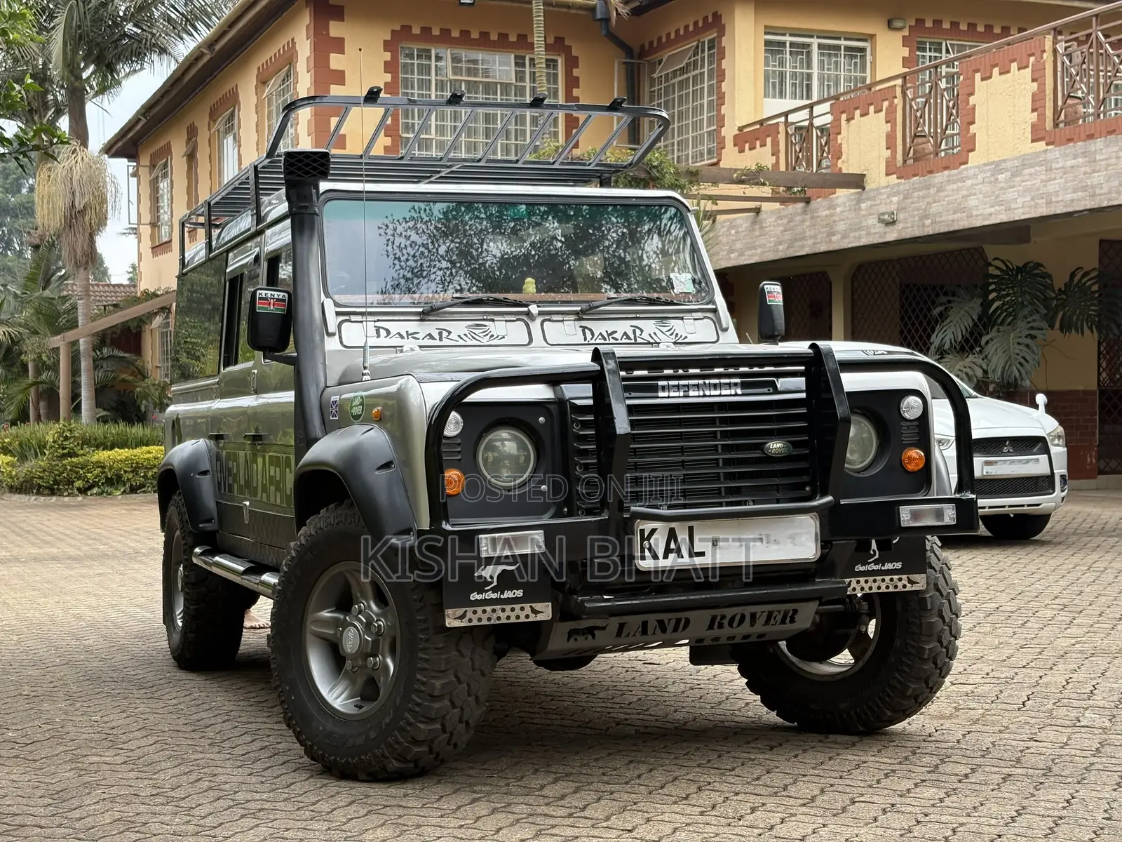 Land Rover Defender 2000 Gray