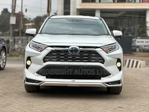 Toyota RAV4 2019 White