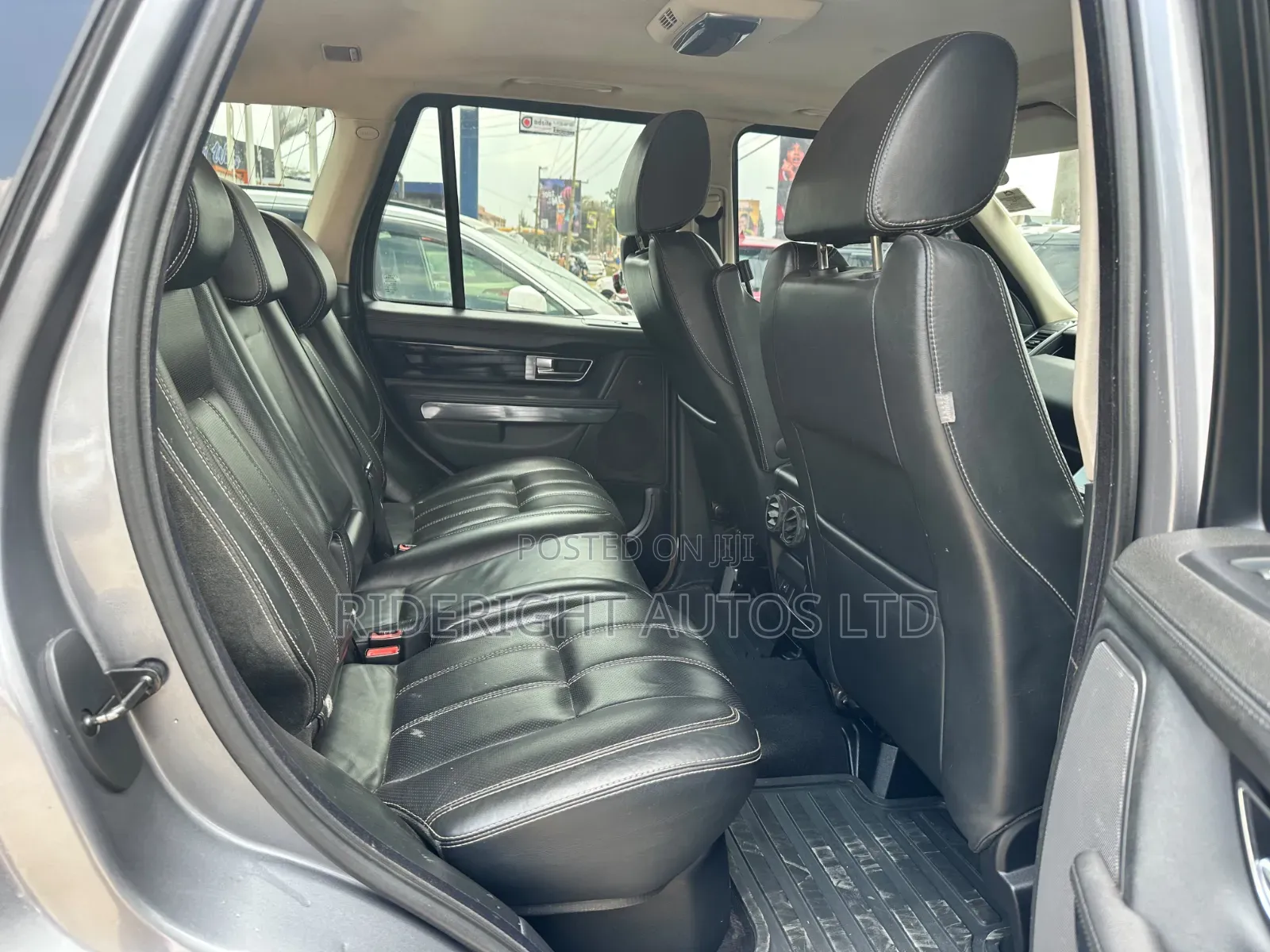 Land Rover Range Rover Sport 2012 Gray